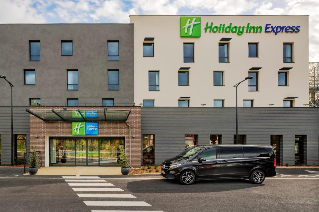 Holiday Inn Express - Marne-La-Vallee Val D'Europe By Ihg バイー・ロマンヴィリエ エクステリア 写真