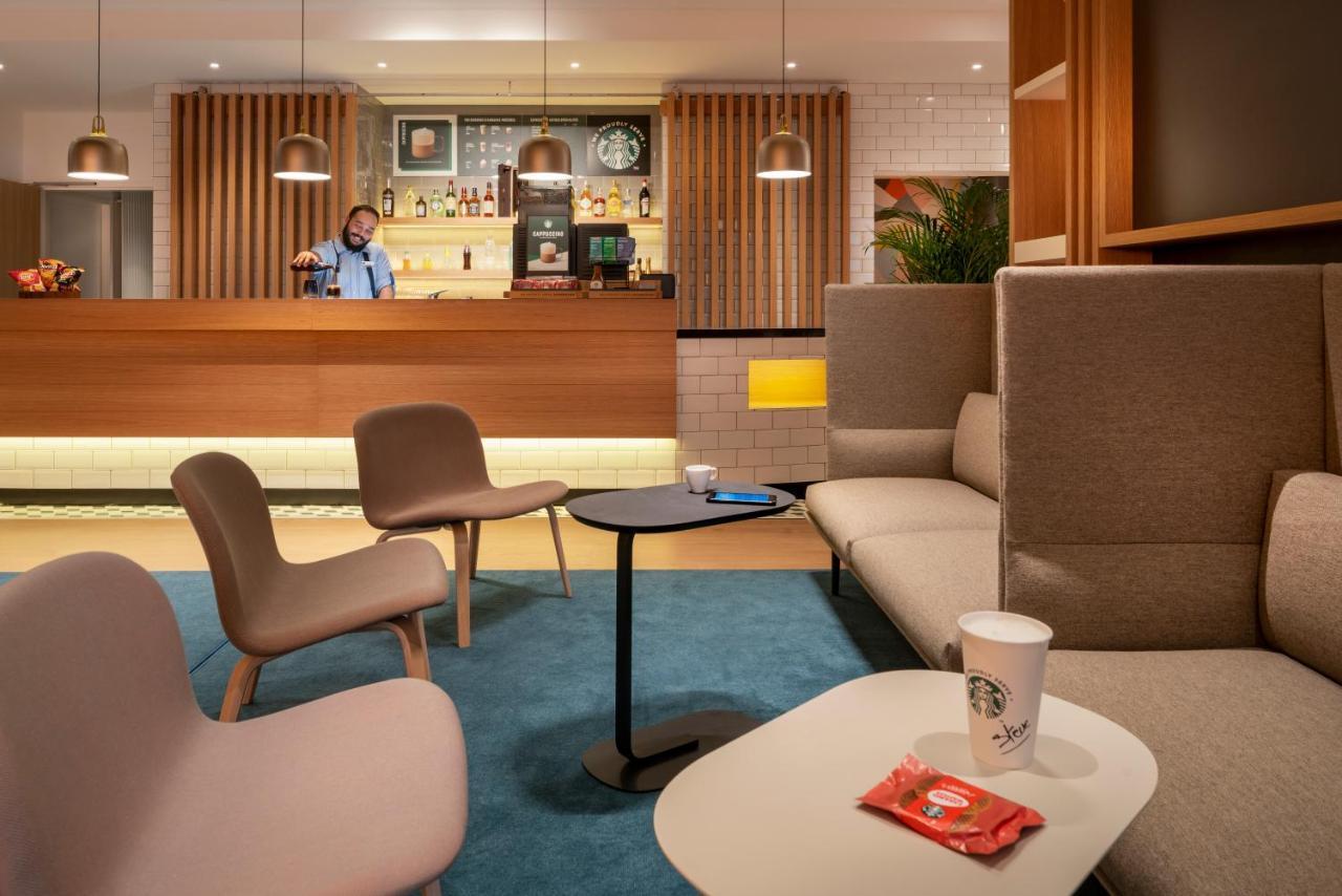 Holiday Inn Express - Marne-La-Vallee Val D'Europe By Ihg バイー・ロマンヴィリエ エクステリア 写真